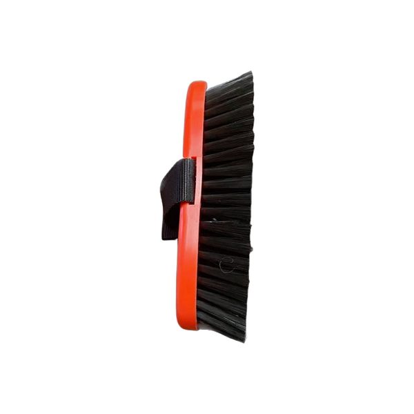 Gymkhana Body brush Small Red